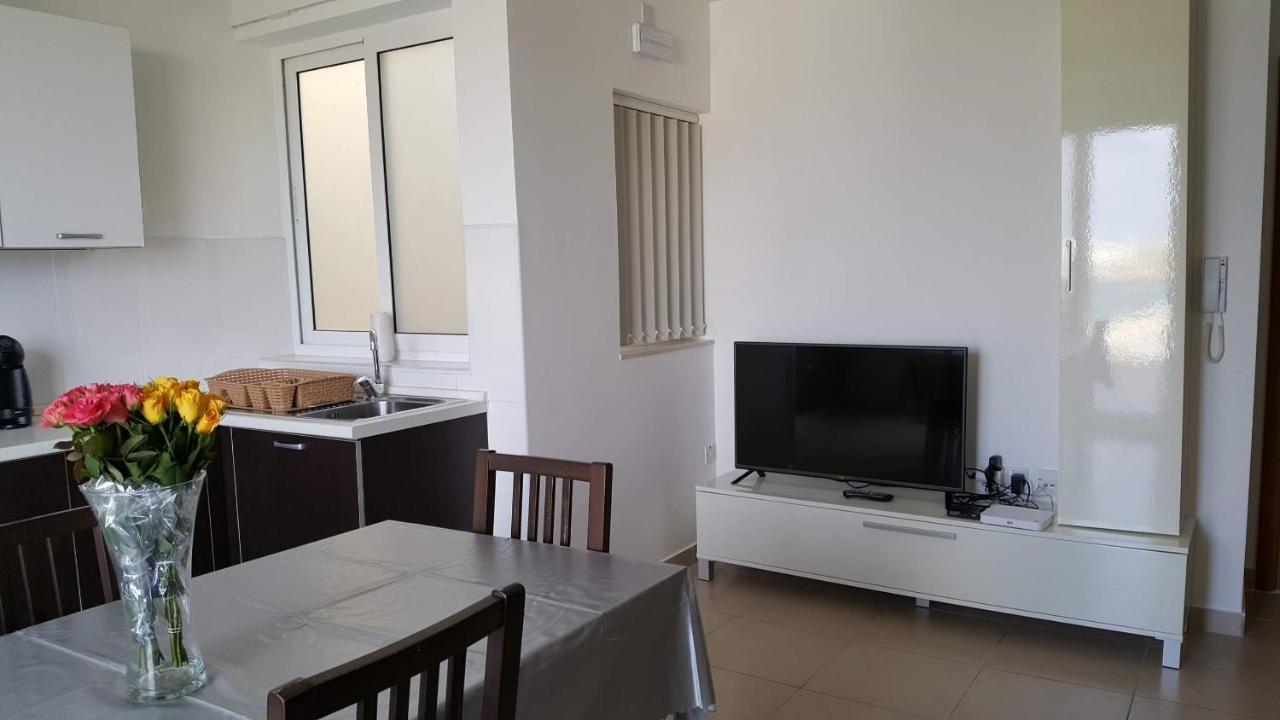 White Pearl Apart 5 Marsaxlokk Buitenkant foto